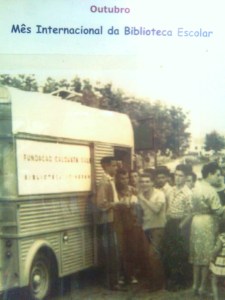 Outubro-Mês Internacional Bibliotecas Escolares Outubro-Mês Internacional Bibliotecas Escolares